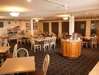 Ramada By Wyndham North Springfield