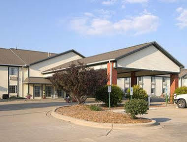 Hotel Ramada By Wyndham North 3*