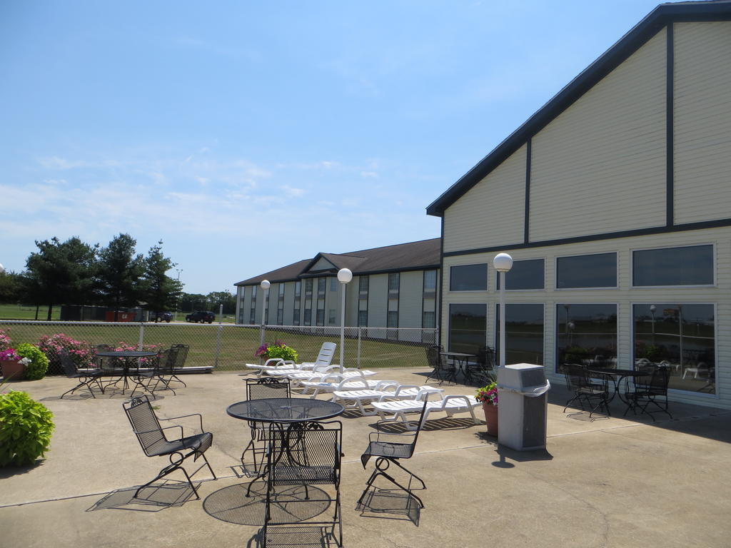Hotel Ramada By Wyndham North Springfield